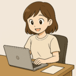 デスクでパソコン作業