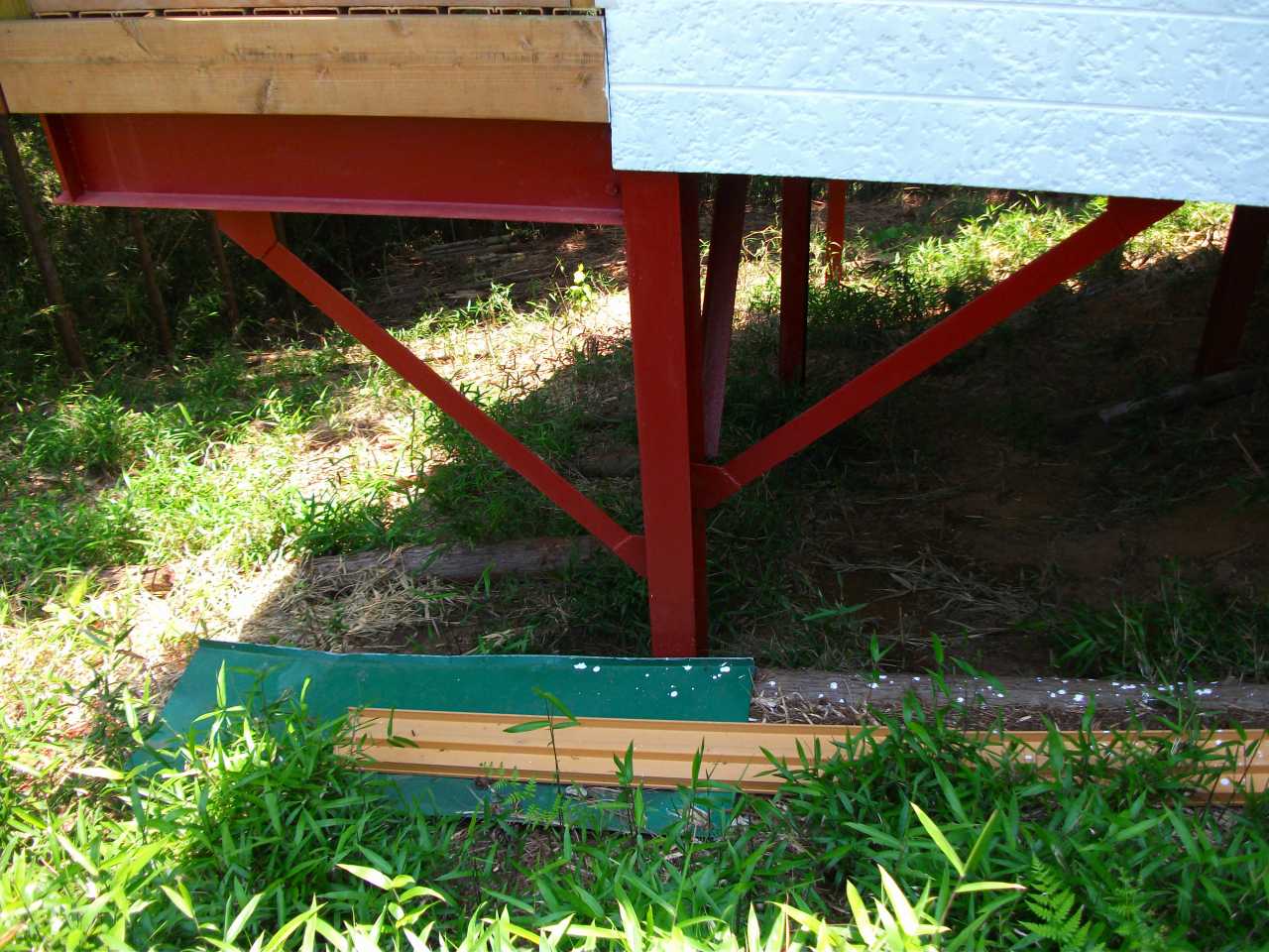 傾斜地の鋼管杭